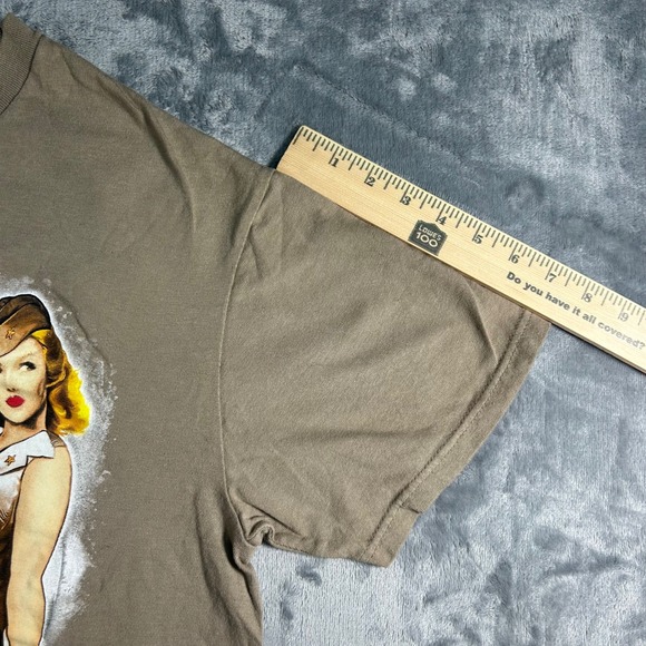 Harley Davidson Mens Graphic T Shirt Pin Up Girl Motorcycle Tan Size L - Picture 6 of 8